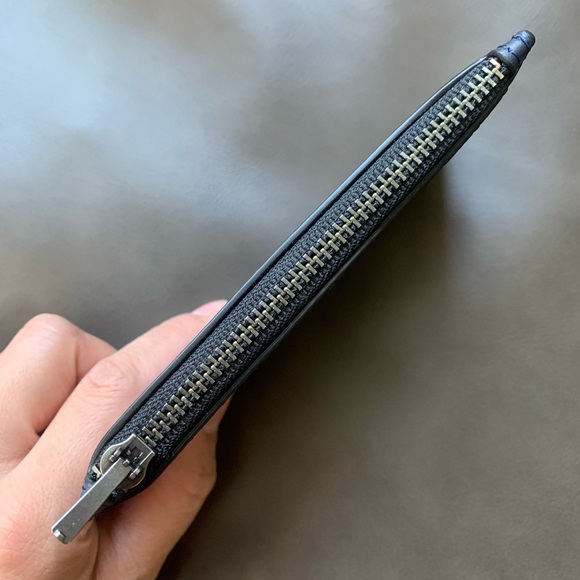 STAR WARS X COACH ZIP CARD CASE WITH TAUNTAUN - Picture 3 of 5